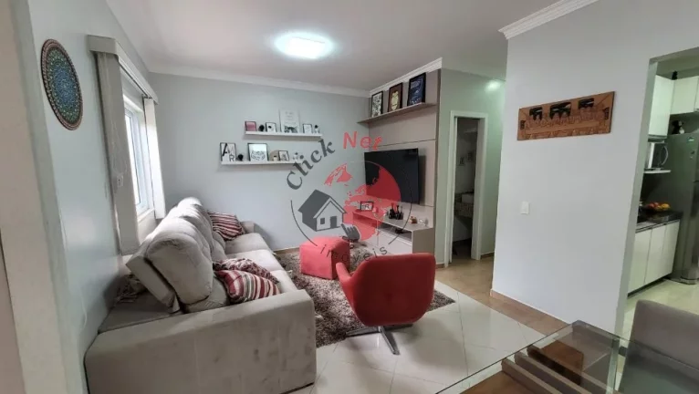 Imagem Lindo sobrado à venda, reformado recentemente e pronto para morar no bairro Demarchi, São Bernardo do Campo com 3 dormitórios, sendo 1 suíte, 2 vagas, 100 m².