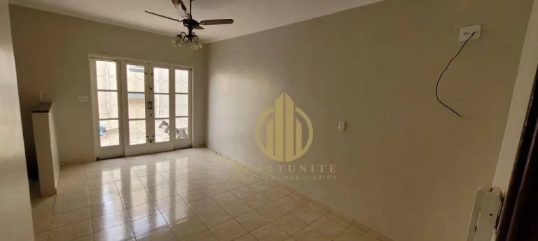 Imagem Casa em ótimo estado - 2 dormitórios e piscina à venda, 111 m² por R$ 380.000 - Jardim Interlagos - Ribeirão Preto/SP