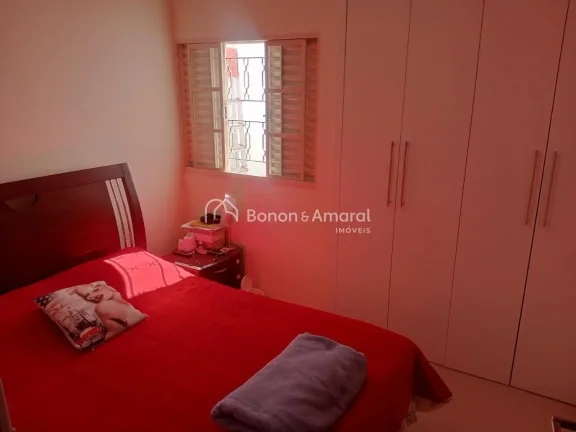 Imagem Descubra o conforto e a qualidade de vida que você e sua família merecem! Esta linda casa térrea ...