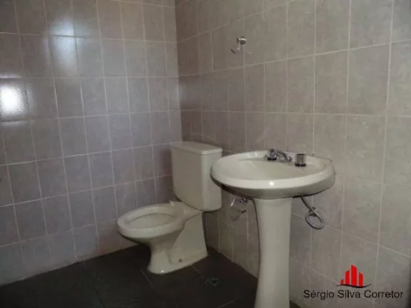 Imagem Casa a venda com 03 quartos na Região do Portal de Campos do Jordão.