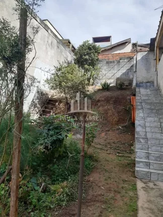 Imagem São 2 Casas no Terreno, 2 Dormitórios, 3 Vagas, 167m², 10mts de Frente no Jardim Santa Lídia, Mauá-SP