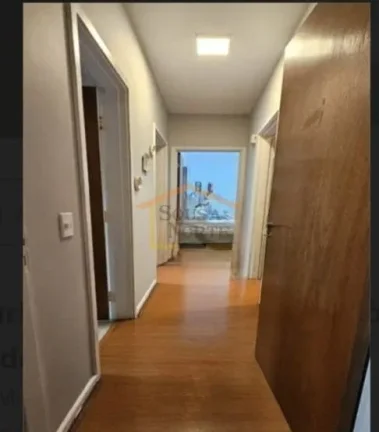 Imagem Apartamento com 98 m² de área útil, distribuído em 3 dormitórios com armários, sendo 1 suíte,...
