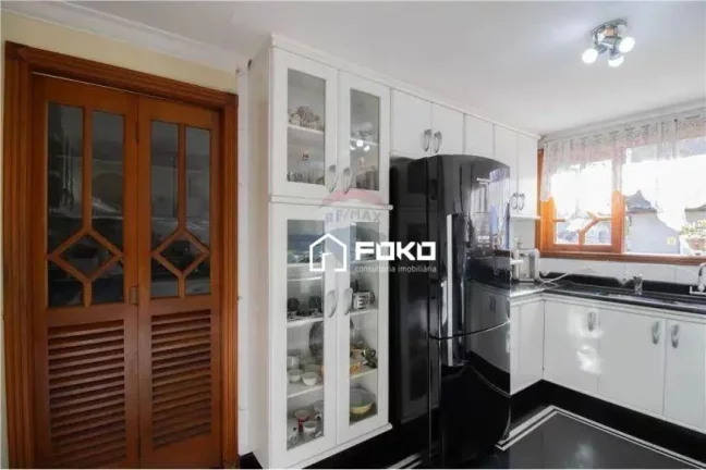 Imagem Sobrado com 3 dormitórios, 450 m² - venda por R$ 2.479.999,99 ou aluguel por R$ 14.445,82/mês - Jardim Maia - Guarulhos/SP
