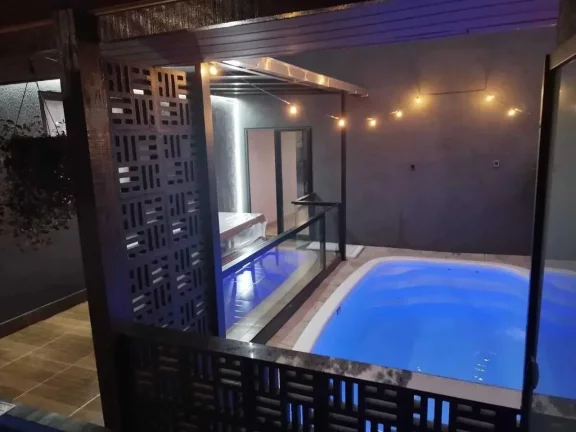 Imagem Casa com 2 dormitórios e 2 vagas de garagem - Morro do Meio | Joinville/SC