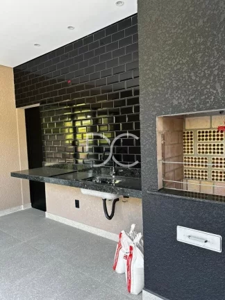 Imagem Condomínio Sunlake - Venda Sobrado AC 225 m² | AT 280 m² | 3 Dormitórios | 3 Suítes | 5 Banheiros | 4 Vagas