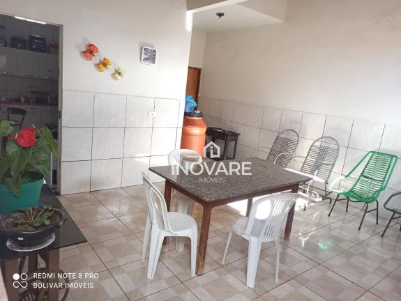 Imagem Casa com 2 dormitórios à venda, 140 m² por R$ 500.000,00 - Setor Planalto - Itumbiara/GO