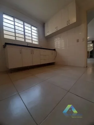Imagem Sobrado com 2 dormitórios para alugar, 100 m² por R$ 2.610,00/mês - Bosque da Saúde - São Paulo/SP