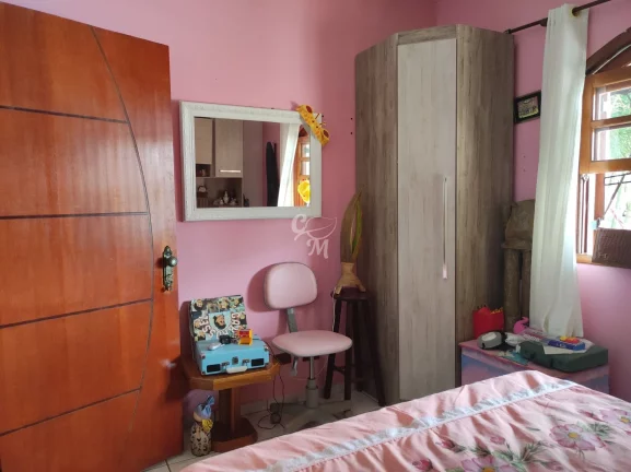 Imagem Excelente Casa Térrea com Área Gramada!