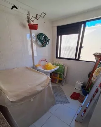 Imagem Apartamento de 2 quartos com mobília à venda na Passagem - Cabo Frio
