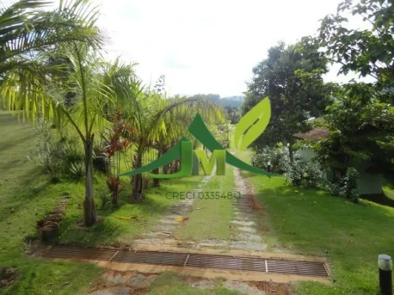 Imagem Lindo sítio à Venda em Piracaia no asfalto
