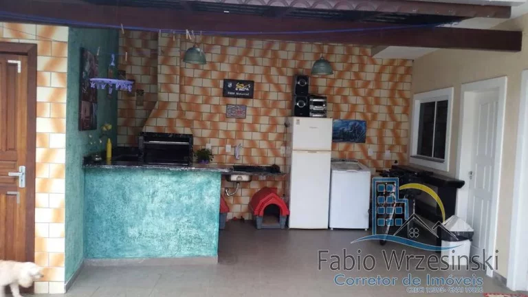 Imagem Vendo Sobrado bairro Santo Antonio - Joinville/SC