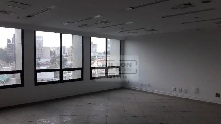 Imagem Sala para alugar-aprox.15 salas 4 wcs-180m² por R$ 11.000,0/mês - Cambuí - Campinas/SP