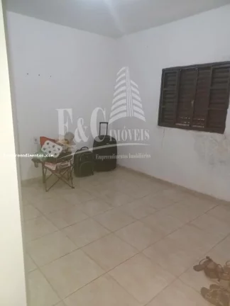 Imagem Casa para Venda em Limeira, Parque Residencial Aeroporto, 3 dormitórios, 1 suíte, 1 banheiro, 4 vagas
