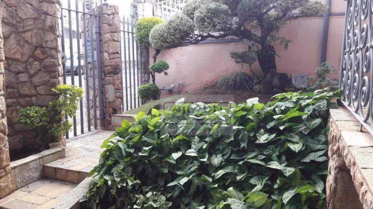 Imagem Casa com 3 dormitórios para alugar, 170 m² por R$ 4.770,00/mês - Jardim Chapadão - Campinas/SP