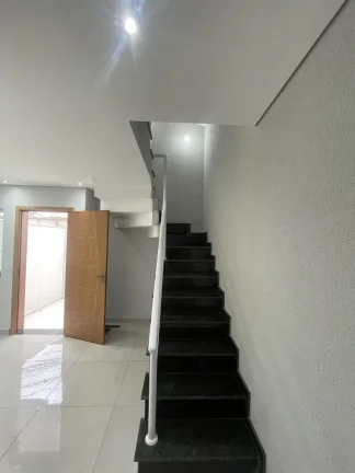Imagem Sobrado para Venda em Santo André / SP no bairro Vila Curuçá