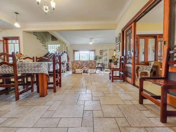 Imagem Casa à venda em Riviera, com 5 dormitórios sendo 5 suítes, 350m² área construída 3 vagas de garagem