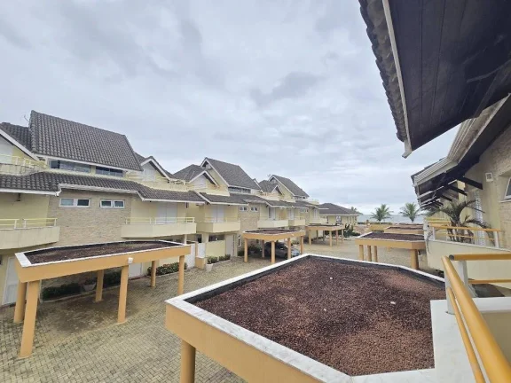 Imagem Casa a venda no Charmoso condomínio Villaggio Terrazza em Peruíbe
