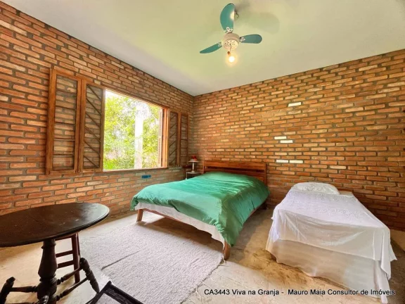 Imagem Casa em meio a muito verde com 671 m² Granja Viana - Cotia
