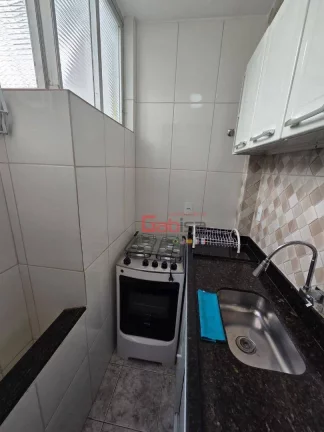 Imagem Apartamento com 2 dormitórios à venda, 75 m² por R$ 350.000,00 - Praia do Forte - Cabo Frio/RJ