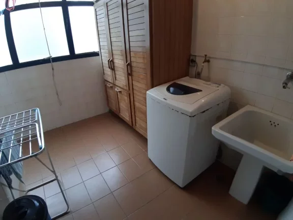 Imagem APARTAMENTO AMPLO FRENTE AO MAR COM LINDA VISTA