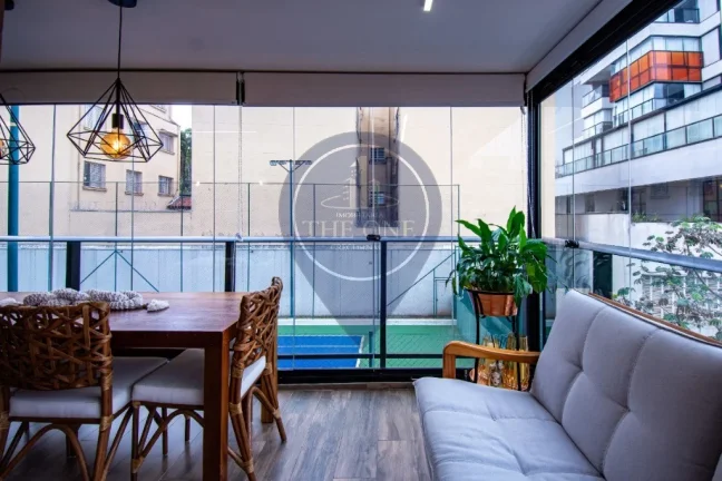 Imagem Apartamento à venda na Vila Mariana, São Paulo-SP: 1 quarto, 2 salas, 2 banheiros, 2 vagas e 69m²! Confira já!