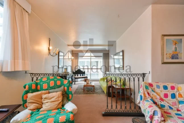 Imagem Apartamento com 175m² na Alameda Itu, 3 quartos e 1 vaga.