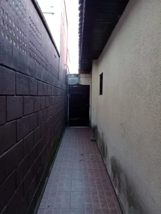 Imagem Casa com 4 dormitórios à venda, 195 m² por R$ 450.000,00 - Vila Ercília - Itaquaquecetuba/SP