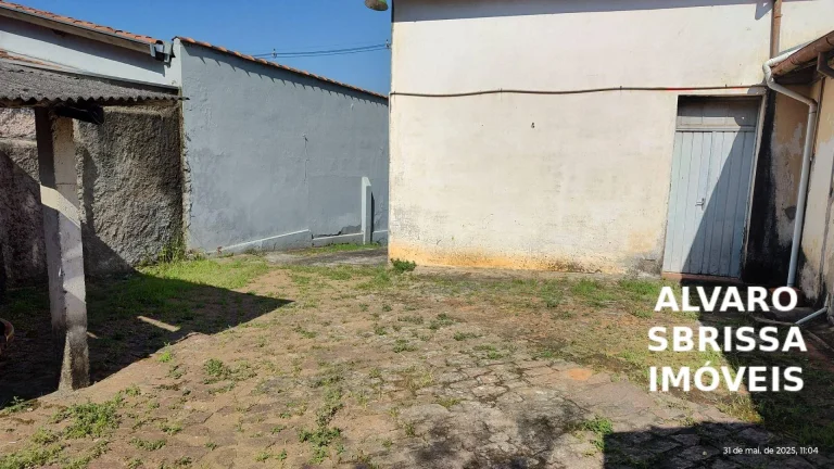 Imagem Casa com 3 dormitórios em terreno de 560m² à venda, por R$ 800.000 - Vila Teixeira - Salto-SP
