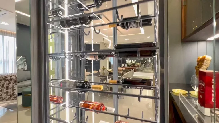 Foto do imóvel: Apartamento para Venda em Maringá / PR no bairro Centro