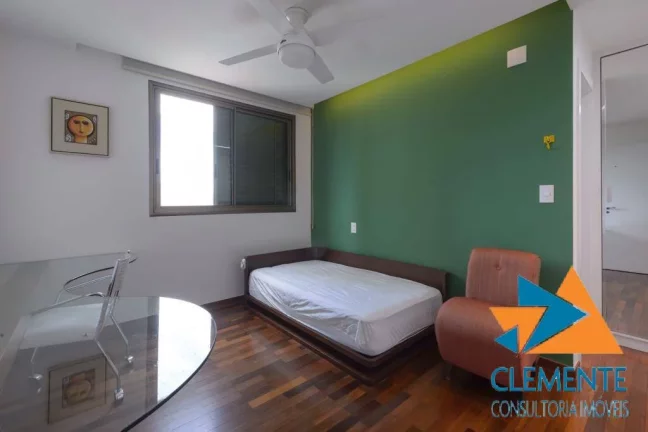 Imagem Apartamento 244 m² no Ed. Olympus, 04 quartos com 04 suítes