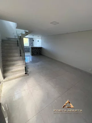 Imagem Casa Duplex - 03 quartos sendo 01 suíte - Bairro Jardim Vitória cód -1469