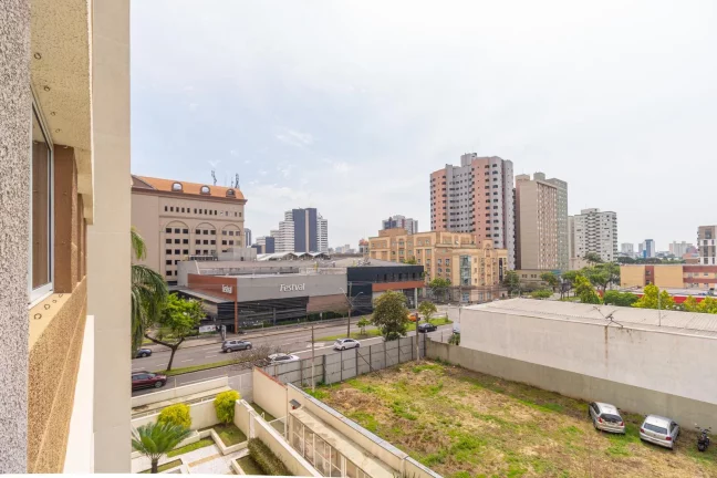 Imagem Apartamento de 2 quartos no bairro Rebouças