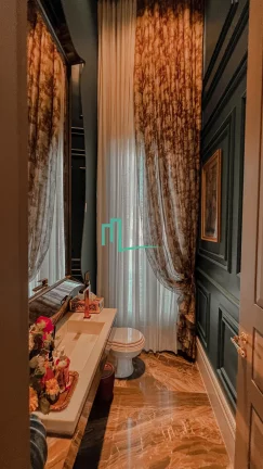 Imagem Magnifica casa com projeto arquitetônico diferenciado e exclusivo em um lote de esquina com 1.050 metros em um dos condominios mais valorizados e proc