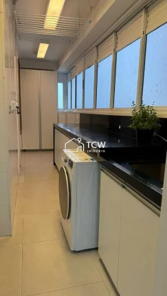 Imagem Apartamento Padrão no Bosque da Saúde 160m2
