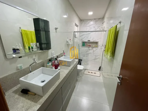 Imagem CA1752

Casa no setor Faiçalville, com 180m² de terreno e 150 m² de área construída. 

A casa p...