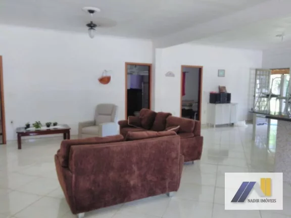 Imagem Chácara com 4 Quartos à Venda, 3.000 m² em Cajurú - Pouso Alegre