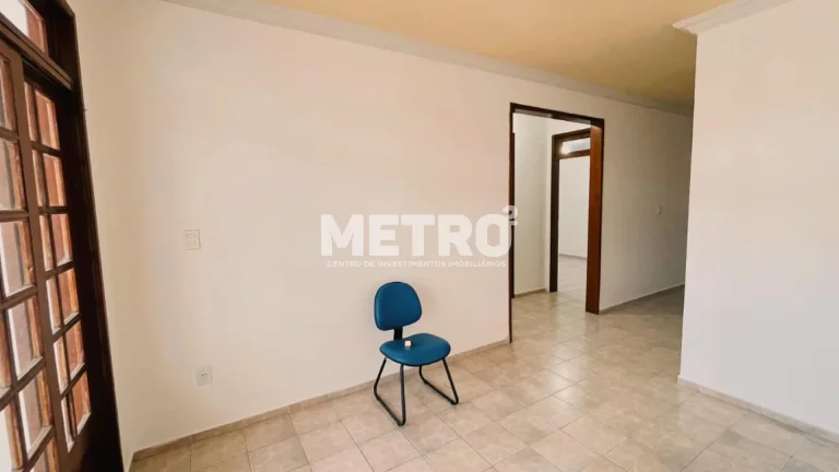 Imagem Ponto comercial 220m , 4 4, sendo 01 suíte, Sala para dois ambientes