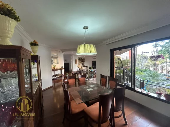 Imagem Apartamento à Venda, com 4 dormitórios e 3 vagas. Pacaembú.