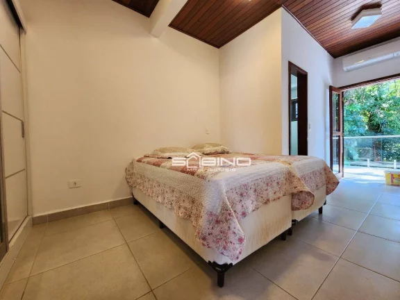Imagem Casa à venda com 5 Dormitórios 3 suítes, 407m² de área construída - Riviera de São Lourenço - Bertioga SP.