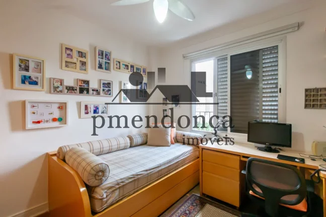 Imagem Belíssimo apartamento com 136,50 nos Jardins, 3 quartos ( 2 suítes) e 2 vagas fixas.