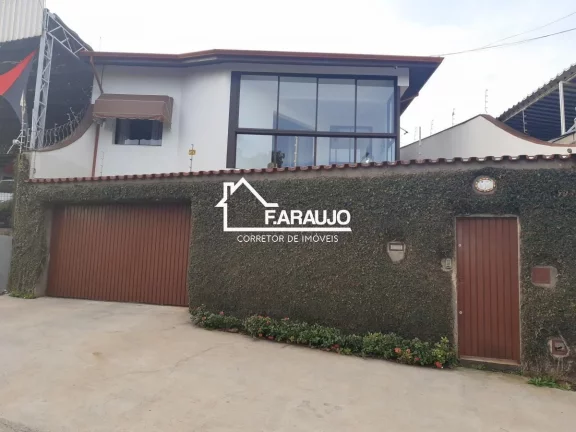 CASA À VENDA COM 3 DORMITÓRIOS, SENDO 1 SUÍTE/CLOSET NA VILA TRUJILLO, SOROCABA-SP