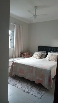 Imagem Casa com 3 dormitórios sendo 1 suíte a venda no Jardim Carolina
