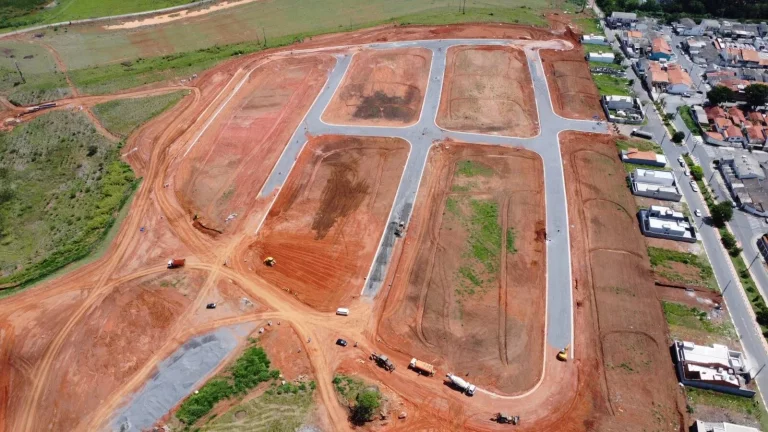 Imagem Terreno no Flamboyant!