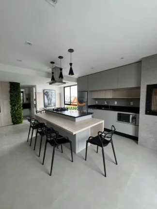 Imagem APARTAMENTO DUPLEX 2 QUARTOS SENDO 1 SUÍTE A 300M DA PRAIA DA ARMAÇÃO EM PENHA