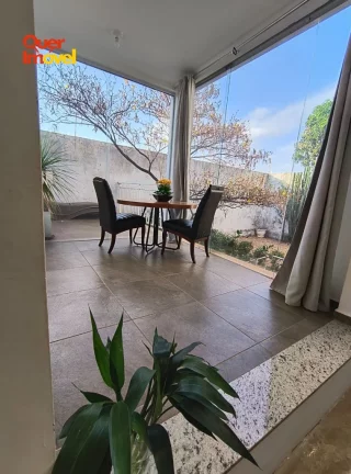 Imagem Imperdível oportunidade: Casa à venda em Ribeirão Preto-SP, Parque Residencial Cidade Universitária, 3 quartos, 2 suítes, 3 salas, 318 m². Quer Imóvel Negócios Imobiliários!