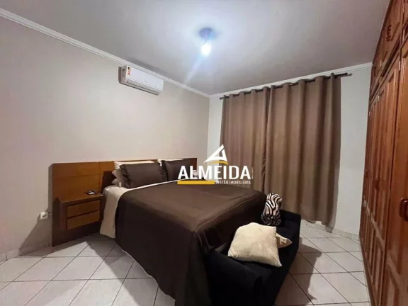 Imagem Casa com 3 dormitórios à venda, 206 m² por R$ 850.000,00 - Jardim Mirassol - Rio Claro/SP