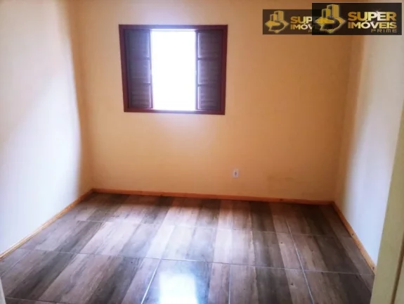 Imagem Casa Padrão para Venda em Fragata Pelotas-RS