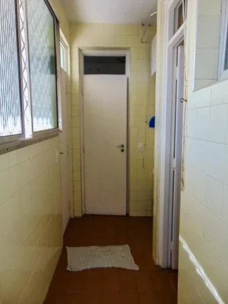 Imagem PITANGUEIRAS - 90 M² ÚTEIS - GARAGEM NO PRÉDIO - VARANDA COM VISTA AO MAR - LAZER - EXCELENTE LOCALIZAÇÃO.