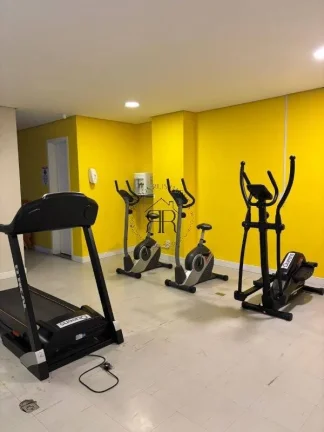 Imagem À venda! Lindo apartamento com 2 quartos, sala espaçosa, banheiro moderno, 1 vaga de garagem e 40m...