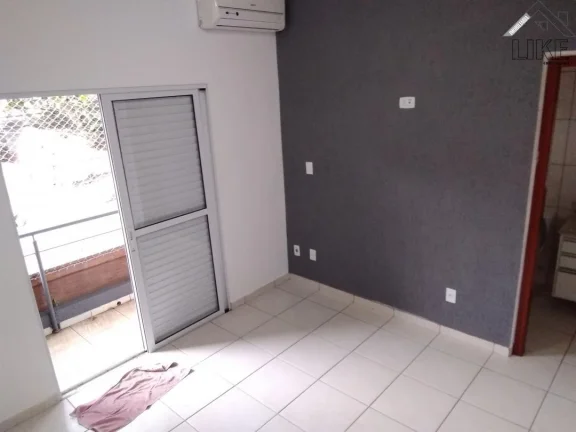 Imagem Vendo uma Linda Casa sobrado 3 quartos sendo 1 suíte no Jardim Satélite